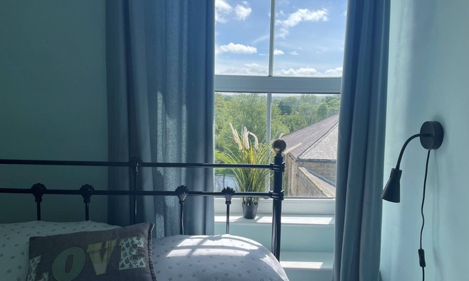 Summerbridge Apartment | 2-bed Flat in Summerbridge Harrogate, Pet Friendly