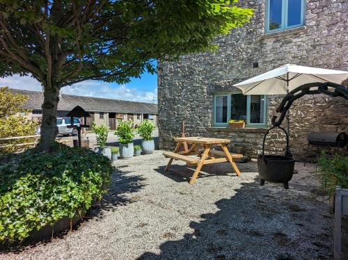 Meathop House | 2 Bed in Arnside Silverdale 90530