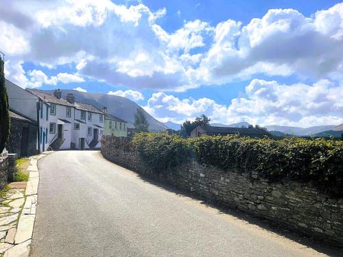 Lorton House | 2 Bed in High Lorton 86023