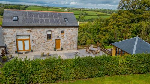 Porthyrhyd House | 2 Bed in Kidwelly oc-t32656