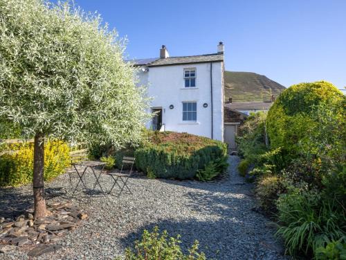 Threlkeld House | 2 Bed in Threlkeld SZ082