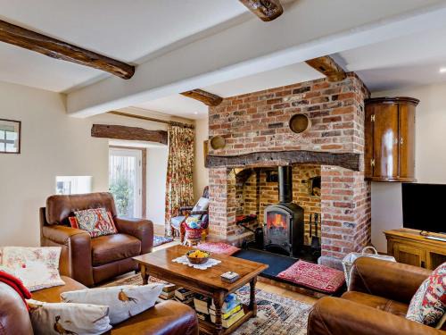 Wincle House | 2 Bed in Wincle PK928