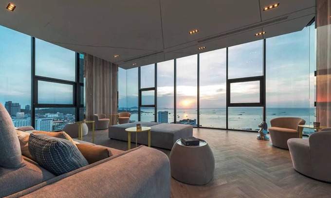 Pattaya Bay Condo | 2 Bed Room Central Location-Sea View Infinity Pool