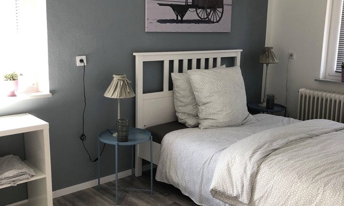 Center Apartment | 2 bedroom, 80 sqm bright upper floor apartment in city villa. City center location.