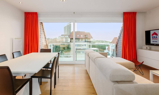 Oostduinkerke-Bad Apartment | 2 bedroom accommodation in Oostduinkerke