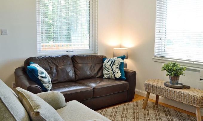 Blairgowrie Cabin | 2 bedroom accommodation in Kirkmichael, near Blairgowrie
