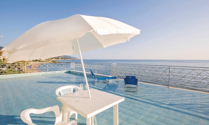 Diamante Apartment | 2 bedroom accommodation in Diamante CS