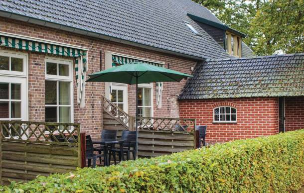 De Moer House | 2 bedroom accommodation in De Moer
