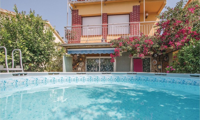 Pineda de Mar Apartment | 2 bedroom accommodation in Pineda de Mar
