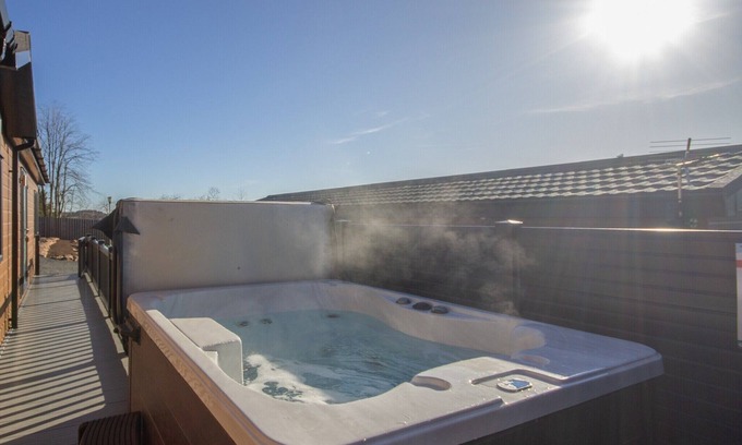Jedburgh Cabin | 2 bedroom accommodation in Jedburgh