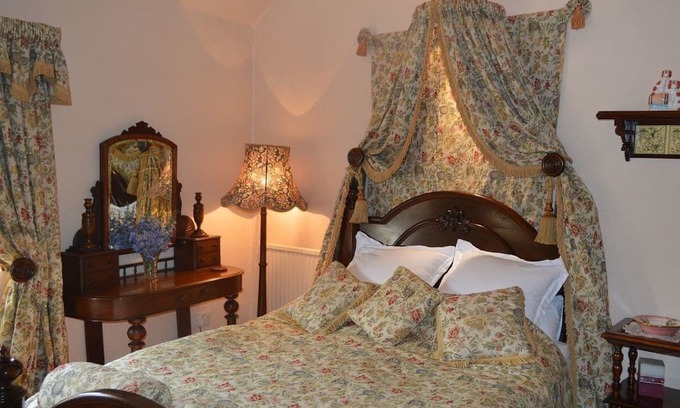 Bonsall Cottage | 2 bedroom accommodation in Bonsall, near Matlock