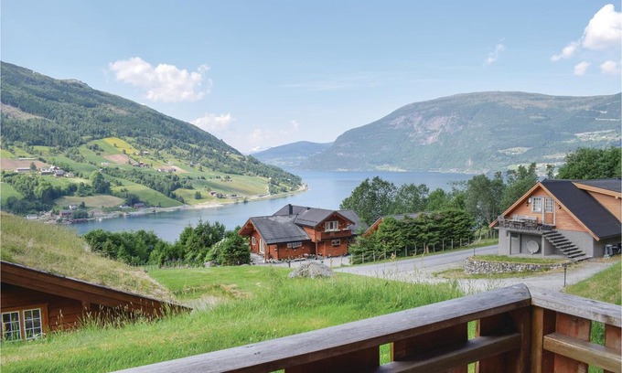 Olden House | 2 bedroom accommodation in Olden
