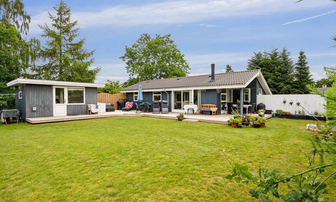 Saksild Strand House | 2 bedroom amazing home in Odder