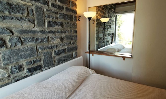 Faggeto Lario Apartment | 2 bedroom Apartment, sleeps 6 in Pognana Lario with Pool and WiFi