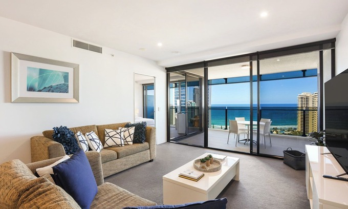 Surfers Paradise Apartment | 2 Bedroom Apartment 1243 Circle on Cavill -Ocean Views -Parking -WIFI- FOXTEL