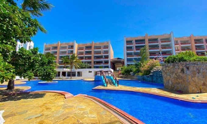 Bamburi Apartment | 2-bedroom apartment in charming Mombasa with fitness room, WiFi, AC