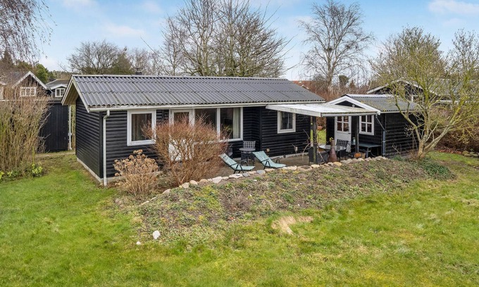 Bog By House | 2 bedroom beautiful home in Bogø By