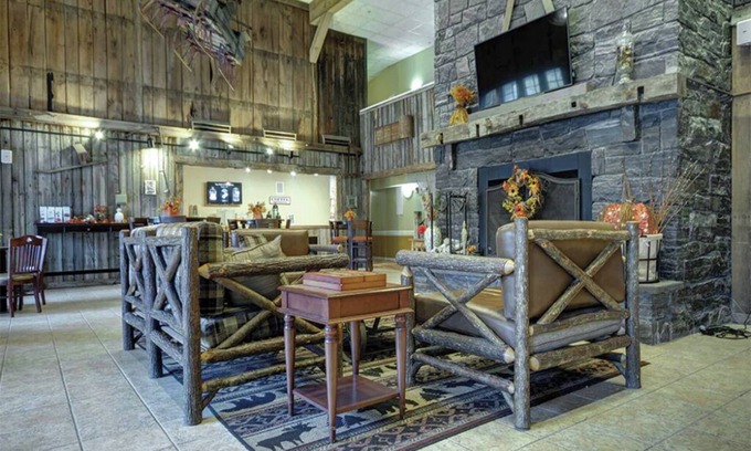 Hancock Condo | 2 Bedroom Condo, Sleeps 8, Kitchen, Jiminy Peak Ski Mountain, Bentley Brook!