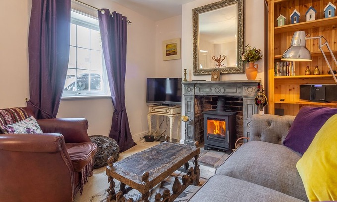 Snettisham Cabin | 2 bedroom Cottage in Snettisham - KT105