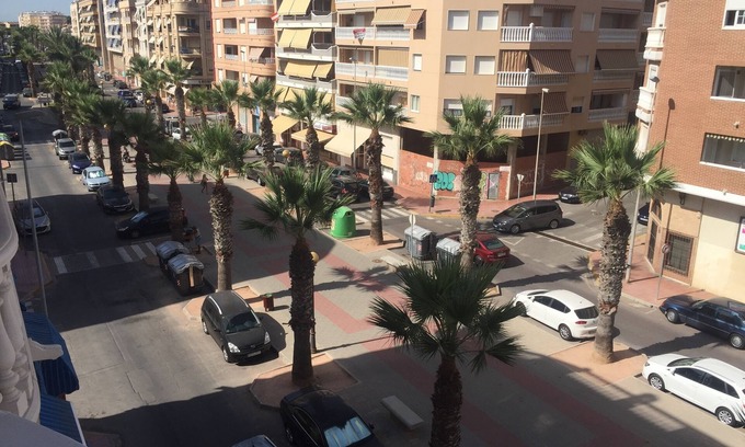 El Moncayo Apartment | 2 bedroom apartment 100 m from the beach
