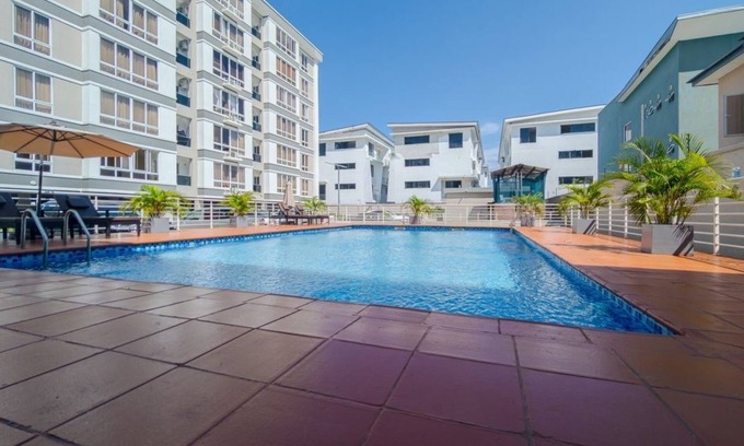Ikoyi Apartment | 2 Bedroom Luxury Apartment w/Pool, Free WIfI, City View, Serene & Secure Estate.