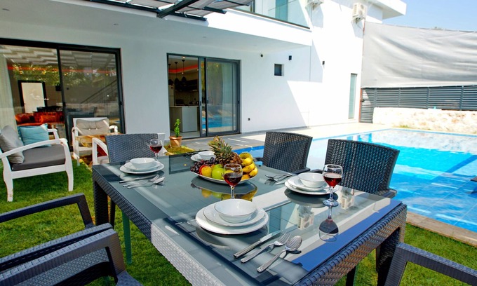 Patara Villa | 2 BEDROOM VILLA WITH PRVATE POOL AND JACUZZI IN KALKAN PATARA