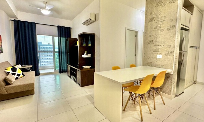 Matriz Apartment | 2 Bedrooms, Balcony and Barbecue at Lifespace