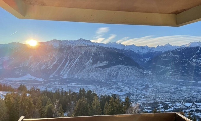 Crans-Montana Apartment | 2 bedrooms, spacious with amazing view
