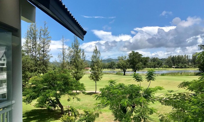 Laguna Apartment | 2 BR Allamanda Apartment N 13
