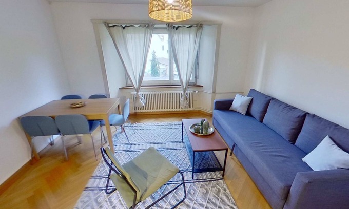 Oerlikon Apartment | 2 BR Apartment in Zürich w/City Convenience