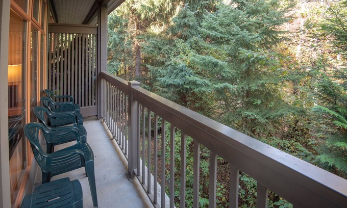 Village North Cabin | 2 BR @ Village North w/Heated Pool & Renovated Kitchen