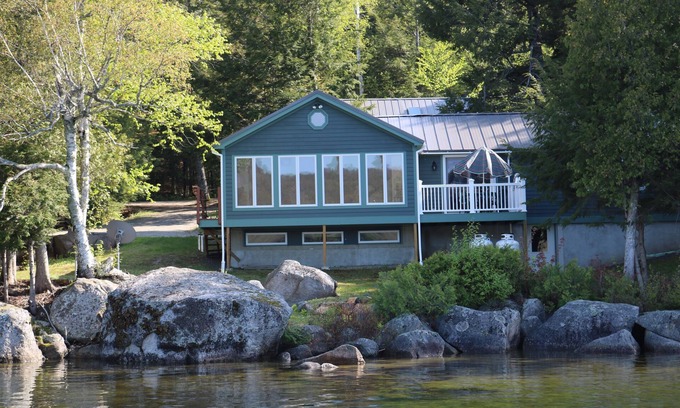 Cherryfield Cottage | 2 BRs - 1 and 1/2 BA - Sleeps 4 to 6