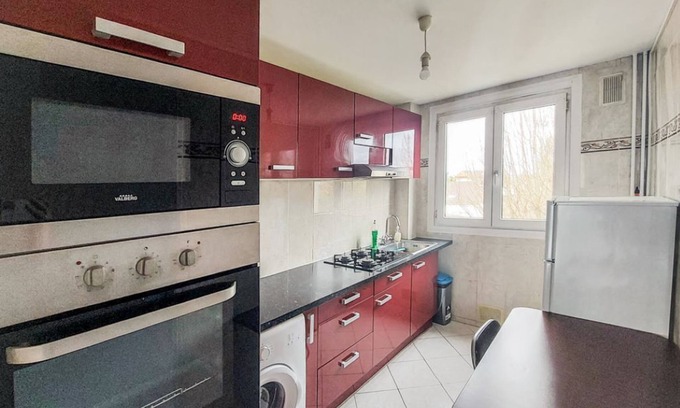 Noisy-le-Sec Apartment | 2 Chambres à Bobigny Entre Paris et Disneyland