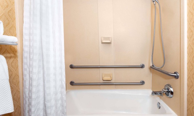 Downtown Lincoln Hotel | 2 Connecting Suites at a Hotel