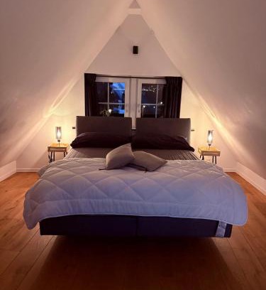 Wettingen Bed & Breakfast | 2 Home