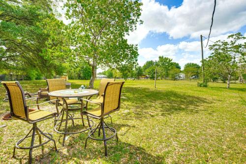 Ocala House | 2 Mi to World Equestrian Center Gem with Large Yard