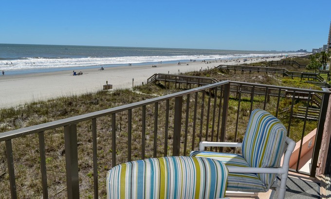 Crescent Beach Condo | 2 night minimum. Discounts all year. 1 bedroom oceanfront. Great location. Pool.