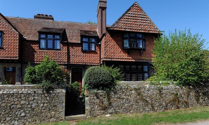 Rousdon House | 2 Old Home Farm