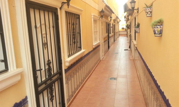 Orihuela Costa House | 2 or 3 bedroom holiday home by Villamartin Campoamor & Las Ramblas Golf courses