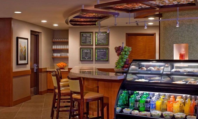 Austin Hotel | 2 Pet-Friendly Units Near Paramount Theatre and Texas Capitol, Free Parking!
