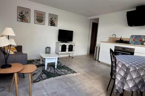 Malestroit Apartment | 2 pièces avec terrasse