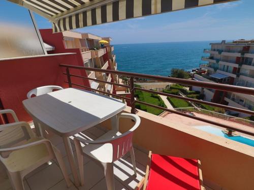 Sete Apartment | 2 pièces cabine, WIFI, terrasse 6m², dernier étage à Sète - FR-1-472A-230