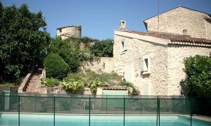 La Bastide-des-Jourdans Cottage | 2 picturesque gîtes for 6/8 pers Luberon