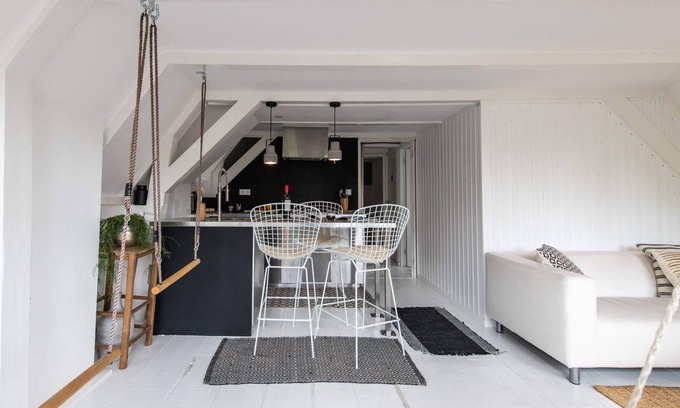 Grachtengordel-West Bed & Breakfast | 2 private rooms in Amsterdam city centre