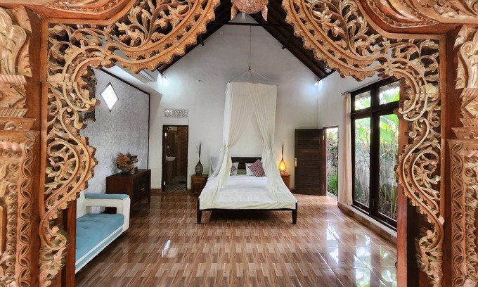 Pejeng Kawan Villa | 2 Private Villas in the Quiet Ubud Countryside with 2 Private Pools