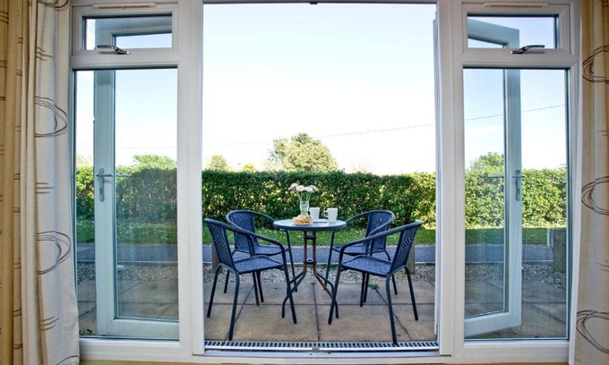 Dawlish Warren Apartment | 2 Red Rock Apartments, Dawlish Warren