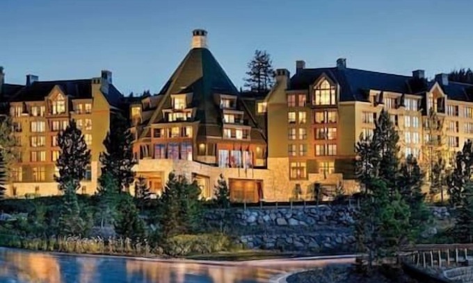 Truckee Resort | 2 Ritz Carlton Club, Truckee, Ski, Resort Access!