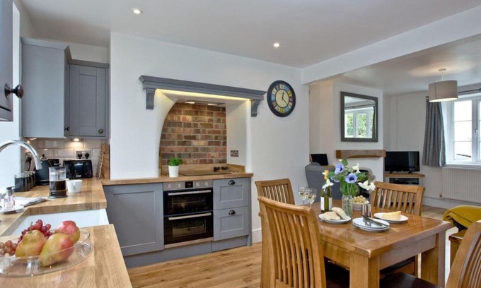 Sticklepath House | 2 Skaigh View Cottages
