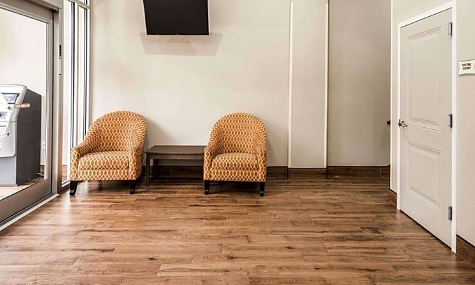Bedford-Stuyvesant Hotel | 2-Star Hotel ∙ La Quinta by Wyndham Brooklyn Central