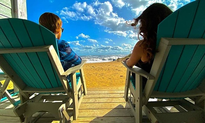 Kill Devil Hills Hotel | 2-Star Hotel ∙ John Yancey Oceanfront Inn